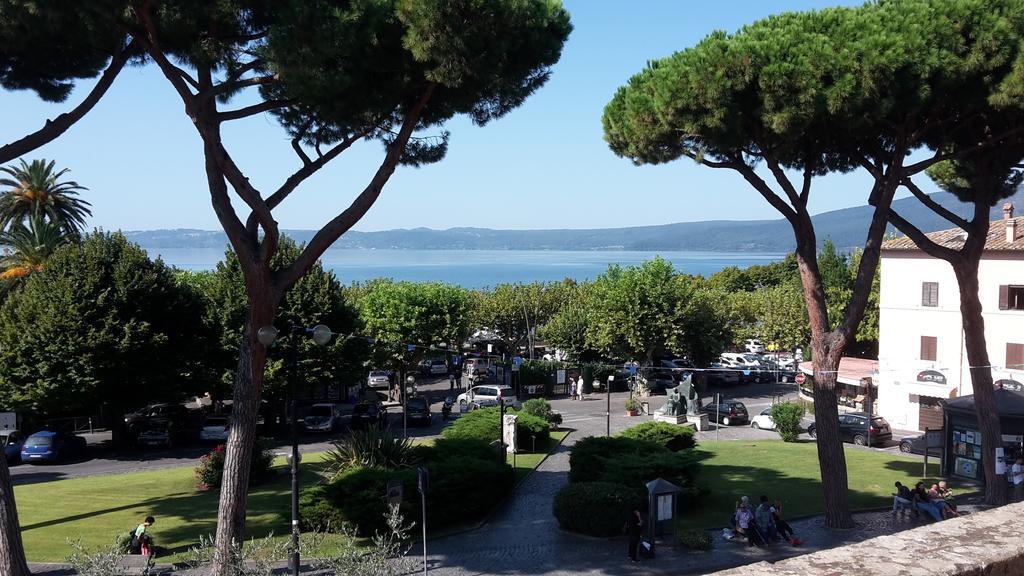Relax In Piazzetta Casa E Appartamento Per Vacanze 트레비나노로마노 객실 사진